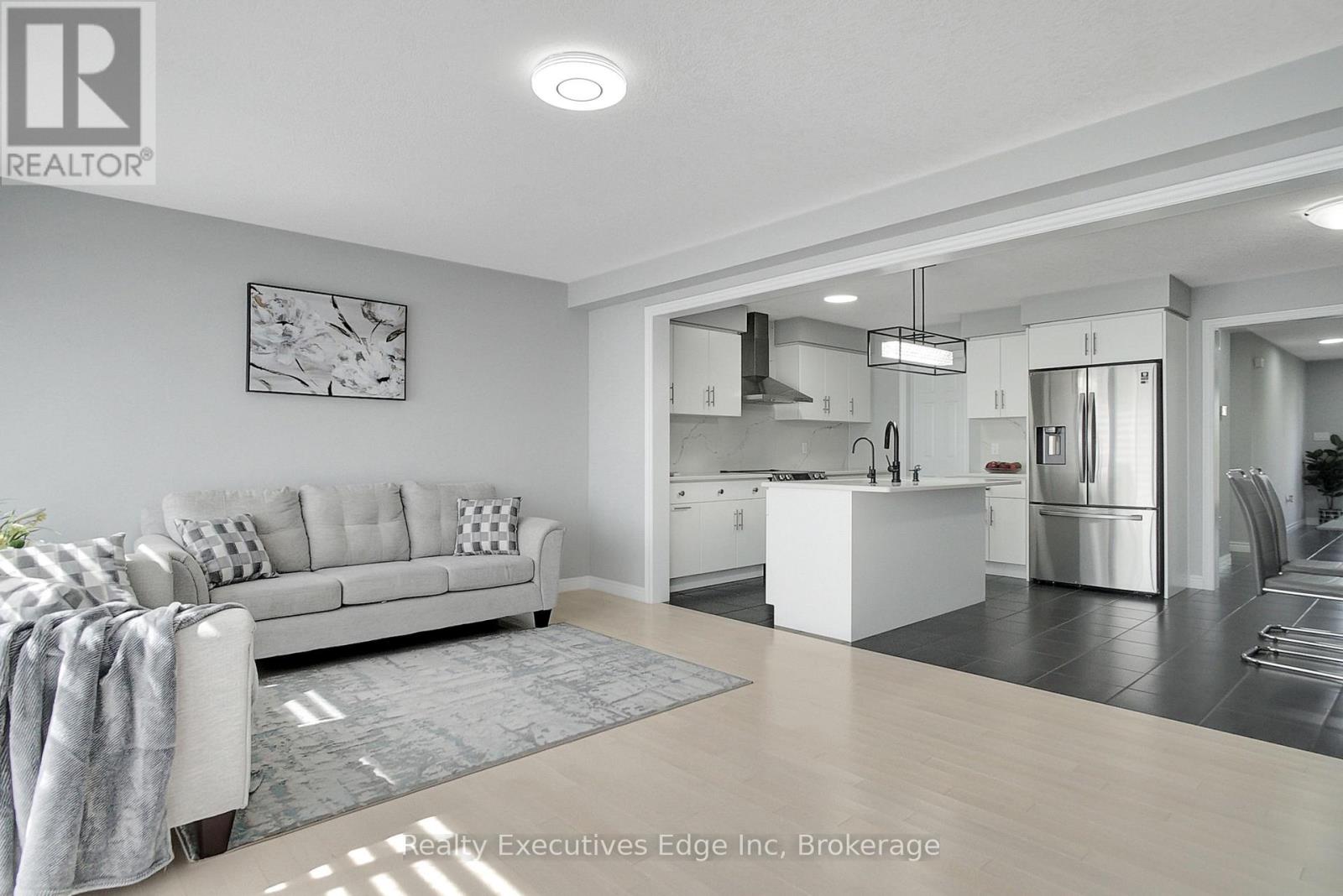 59 JOHN BRABSON CRESCENT