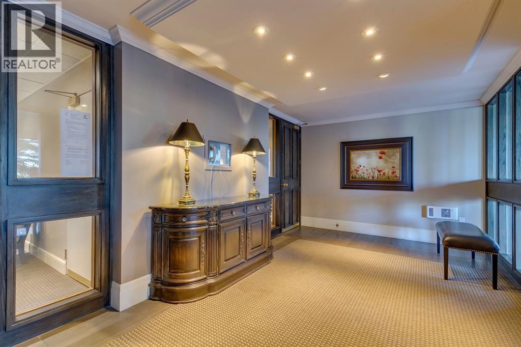 3N, 222 Eagle Ridge Drive SW