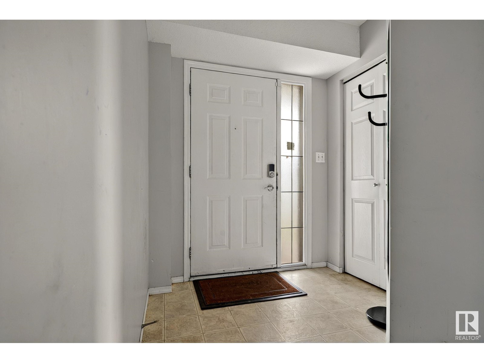 13976 137 ST NW