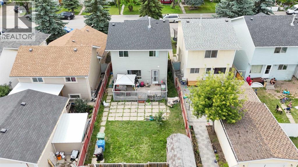 136 Martindale Drive NE