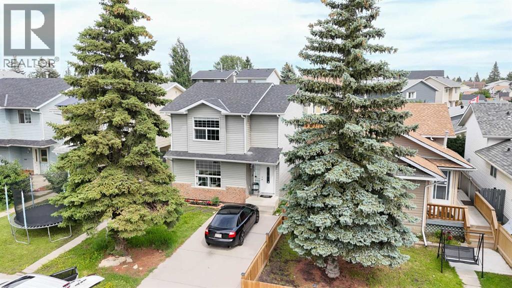 136 Martindale Drive NE