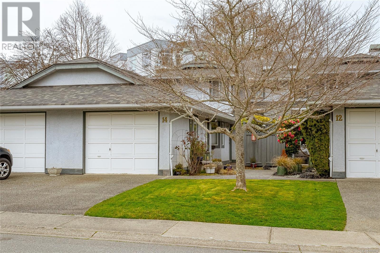 14 5110 Cordova Bay Rd