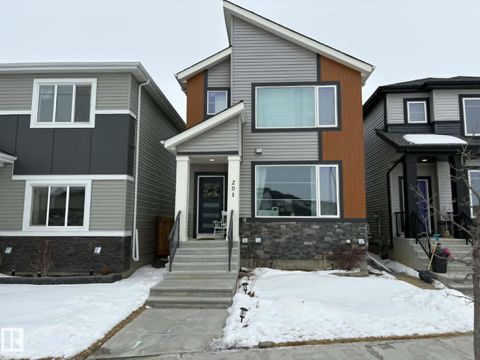 201 Caledonia DR Leduc AB T9E1M2