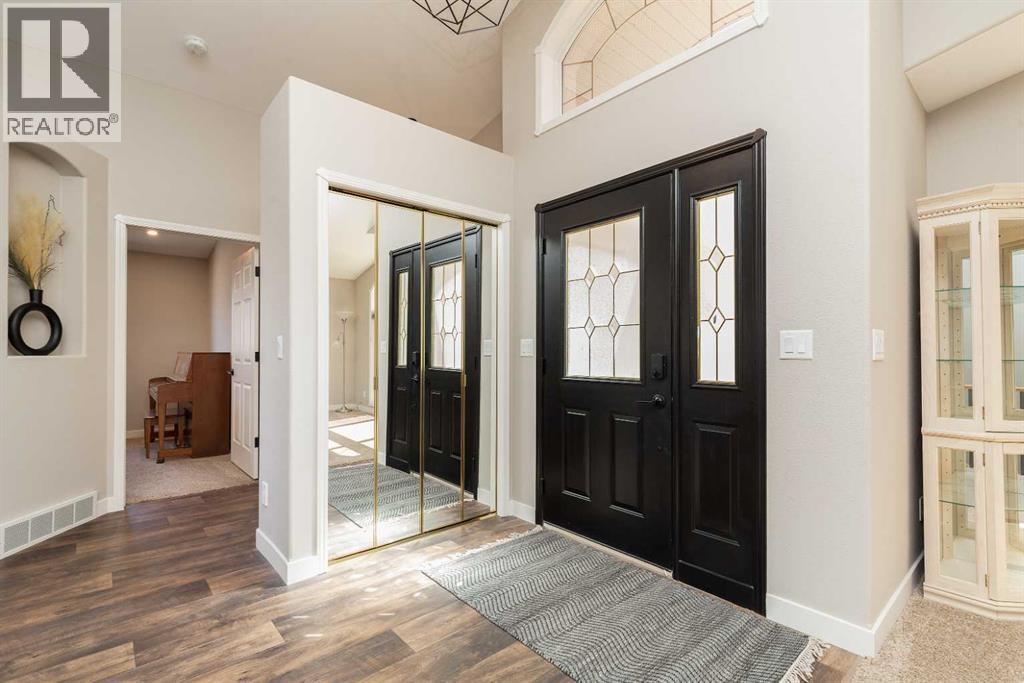 39 Fairmont Park Lane S