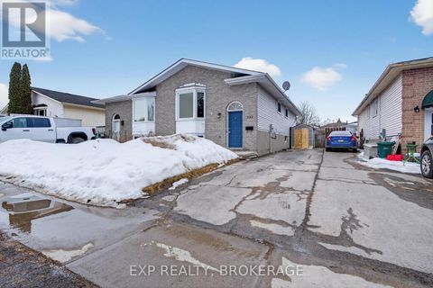 337 MELANIE AVENUE Kingston (East Gardiners Rd) ON K7M8B4