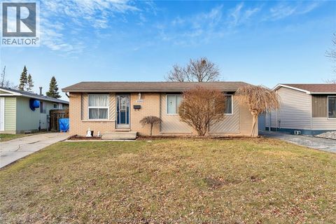 Property photo of 10260 caledon court, windsor, ON n8r1c6