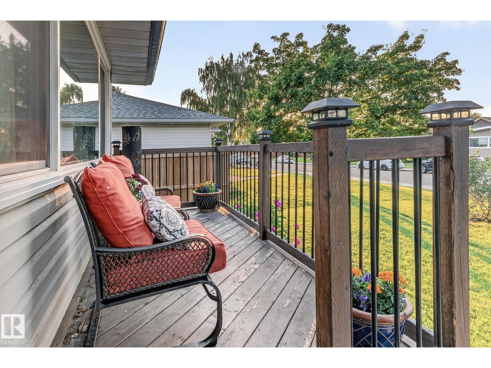 5307 104 AV NW