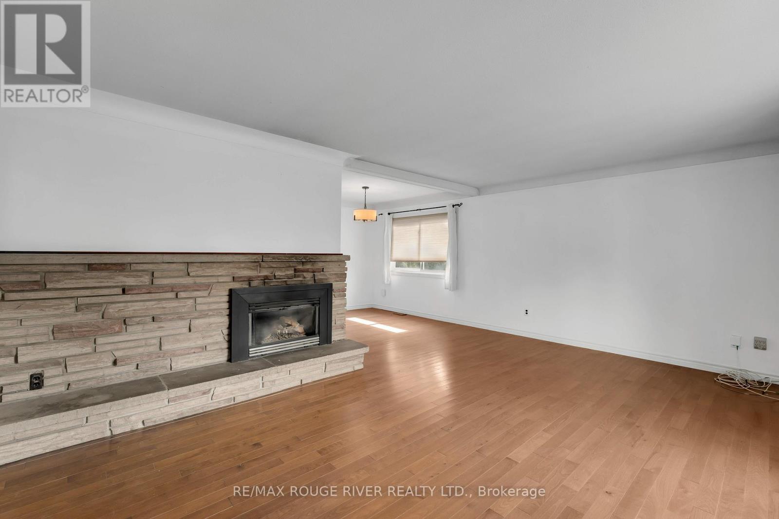 1261 PRINCE CHARLES DRIVE