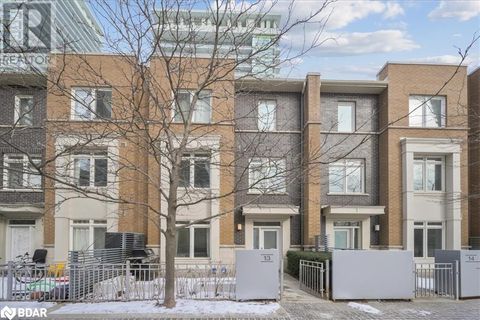 370 SQUARE ONE Drive Unit# Th#13 Mississauga ON L5B0E6