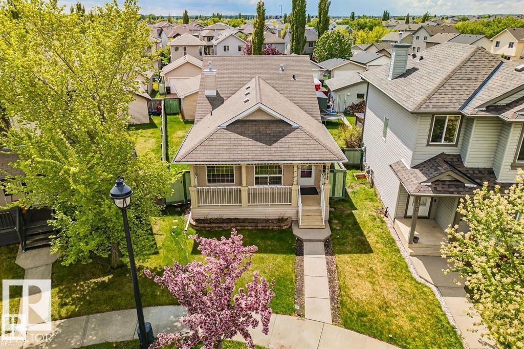 21223 92 AV NW
