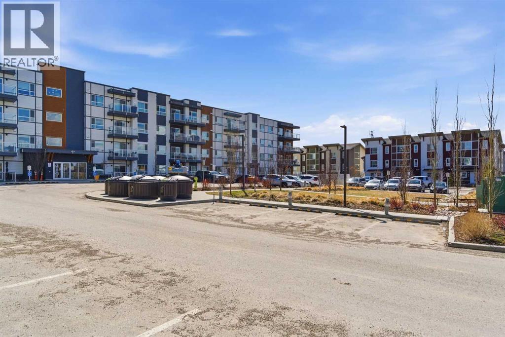 226, 360 Harvest Hills Way NE