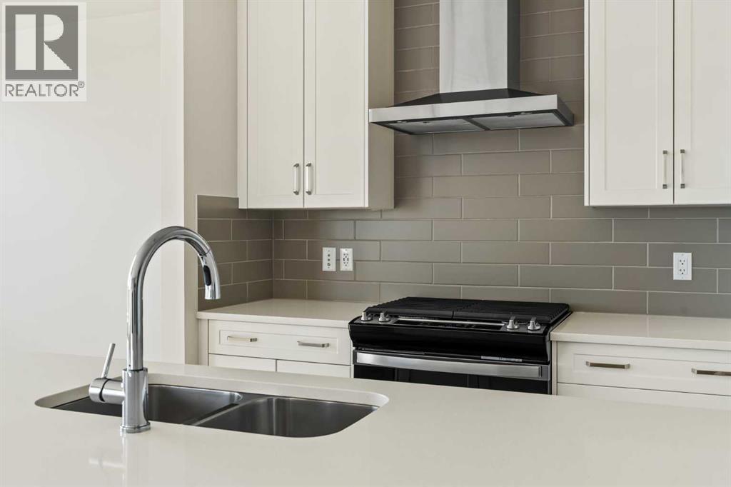 163 Belvedere Crescent