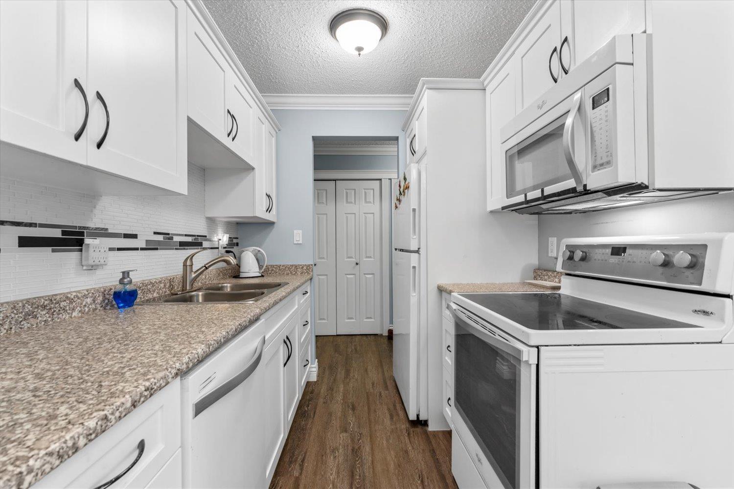 202 9175 MARY STREET|Chilliwack Proper West