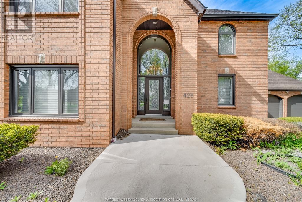 428 OLD TECUMSEH ROAD