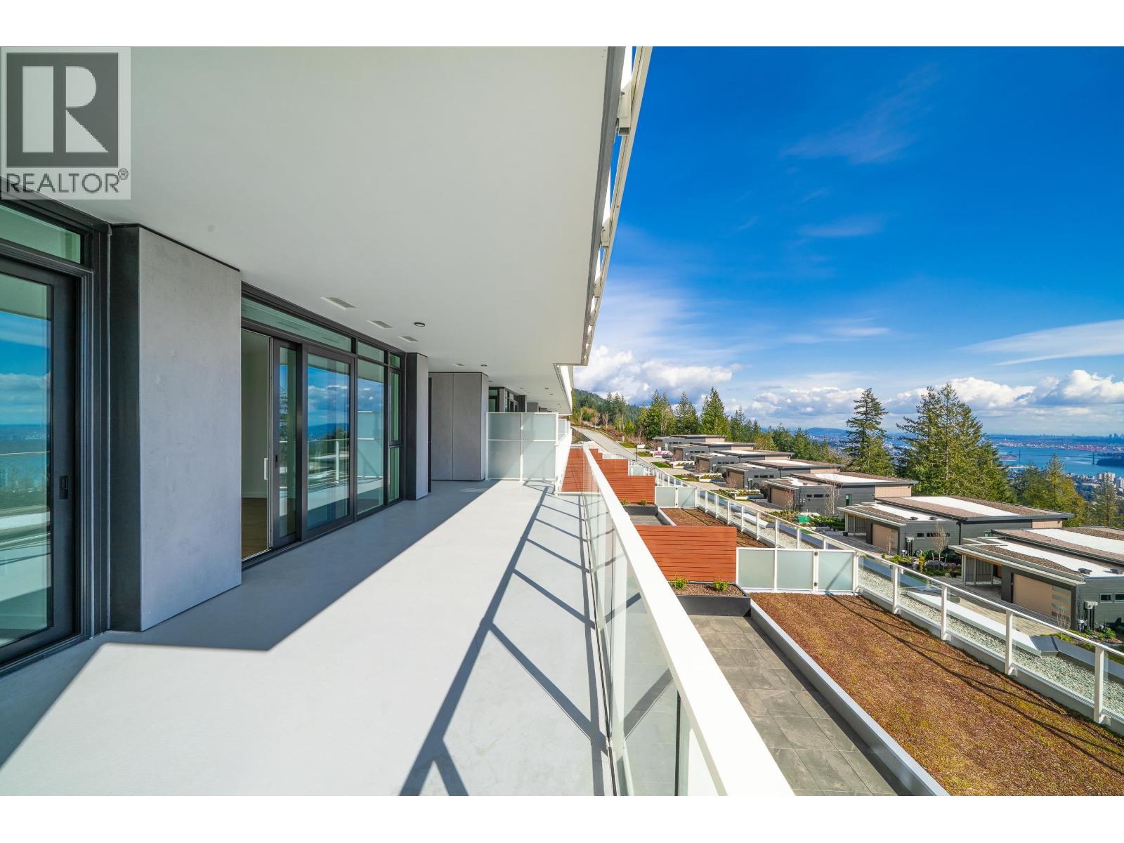 506/ 506A-3963 UPLANDS WAY