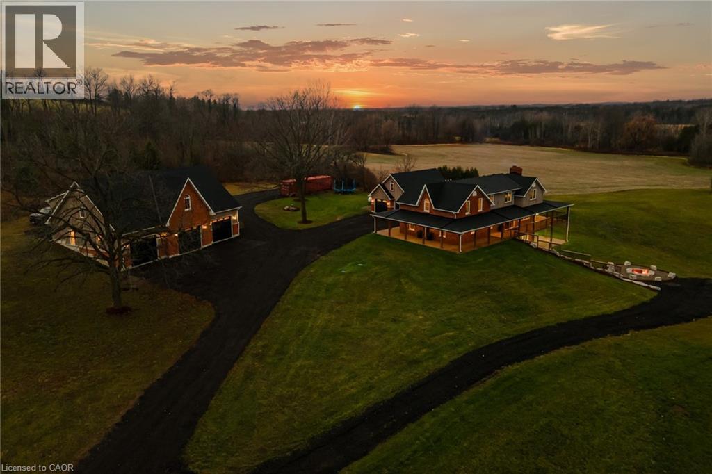 1041 8TH CONCESSION Road W