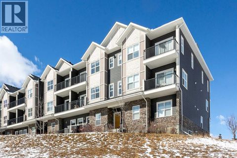412, 250 Fireside View Cochrane AB T4C2M2