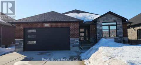 196 17TH AVENUE A AVENUE Hanover ON N4N0B5