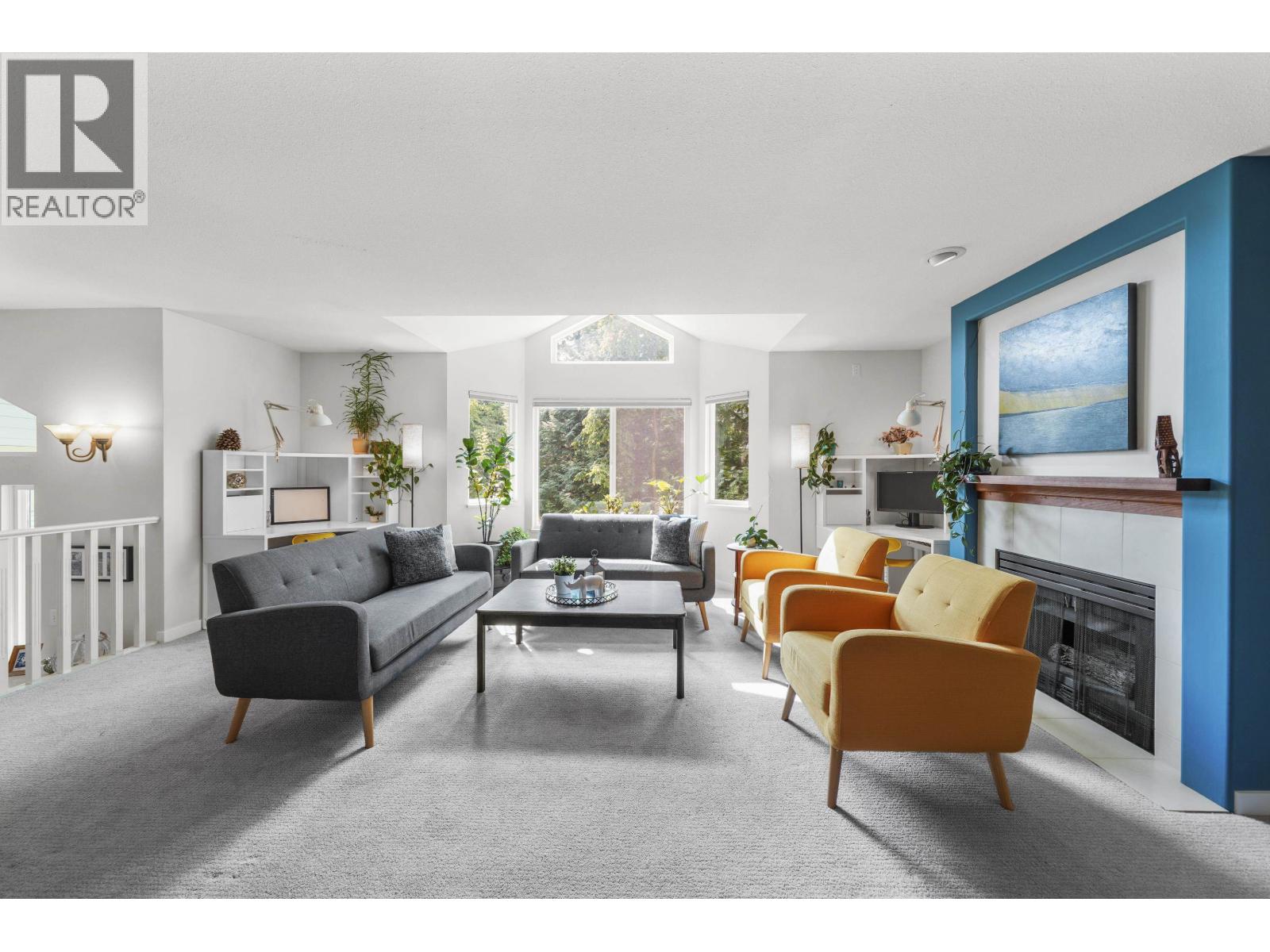 135 101 PARKSIDE DRIVE