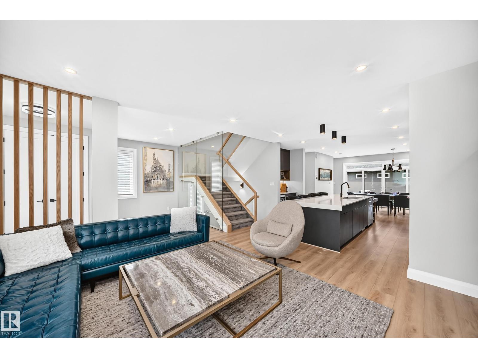 12631 52 AV NW