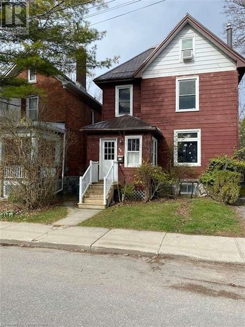 78 NELSON Street Kingston ON K7L3W8