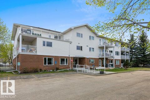 #204 160 KINGSWOOD BV St. Albert AB T8N6Z2