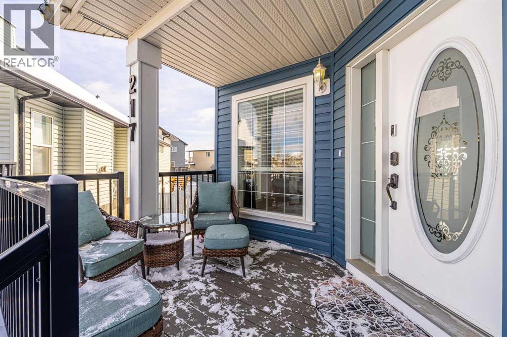 217 Bayside Place SW