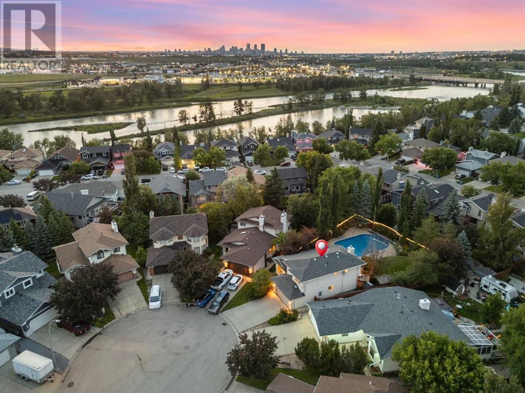 143 Riverside Mews SE