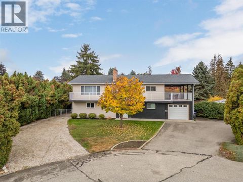 790 Torrs Court Kelowna BC V1W1B5