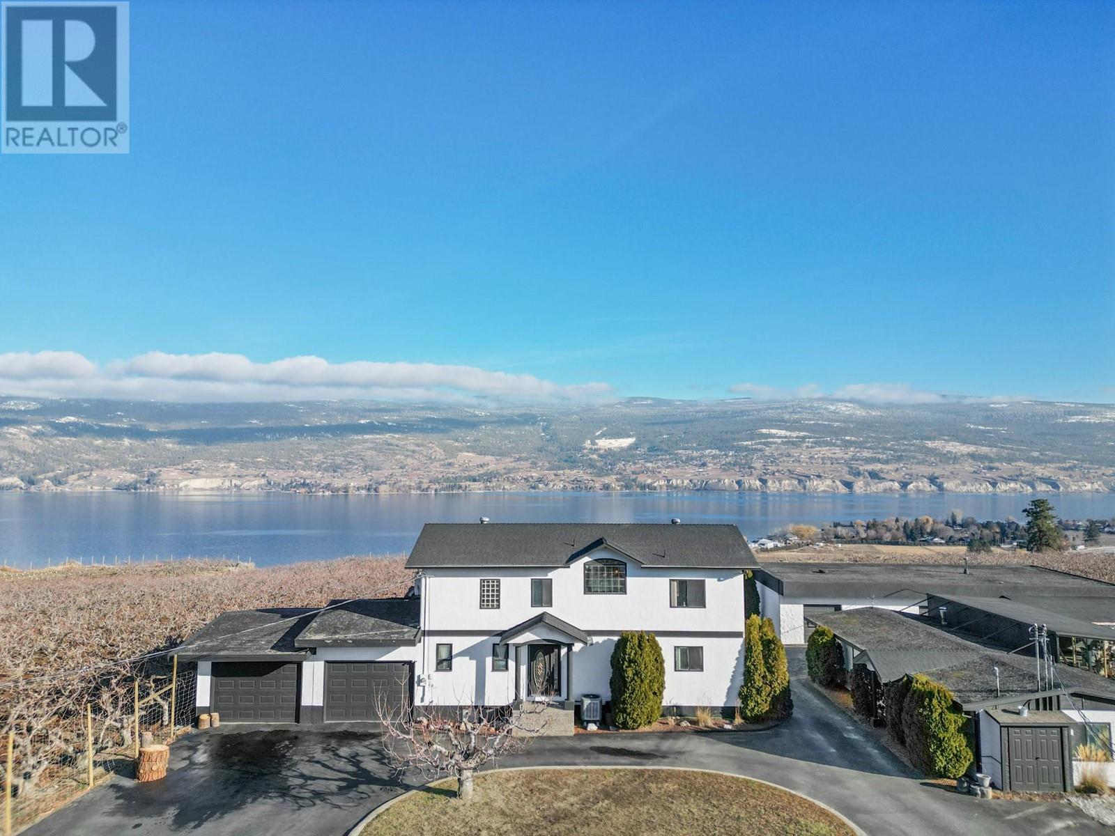 8211 Front Bench Road