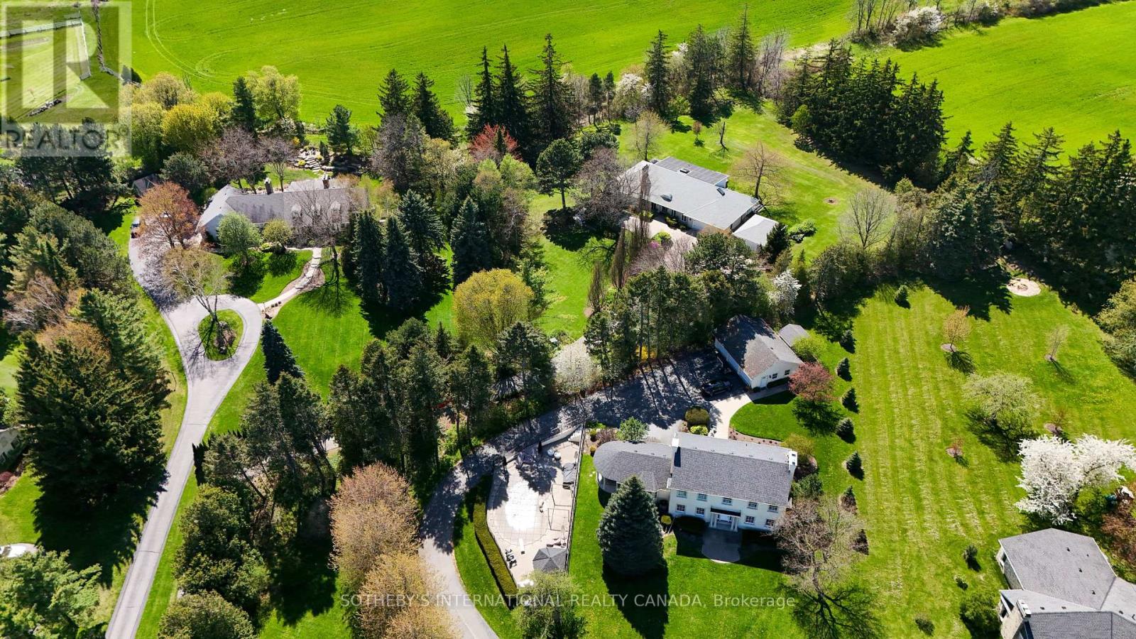 2501 1 SIDEROAD