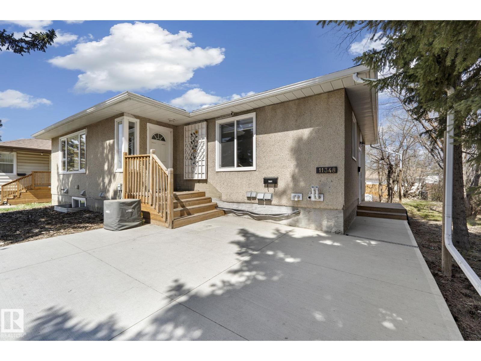 11348 111 AV NW