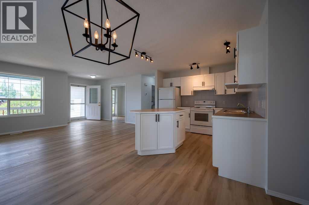 269 Strathford Crescent