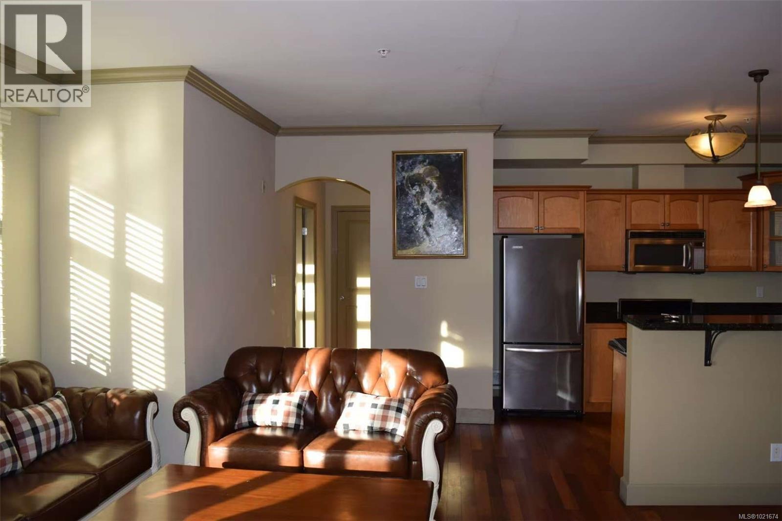 309 1620 McKenzie Ave