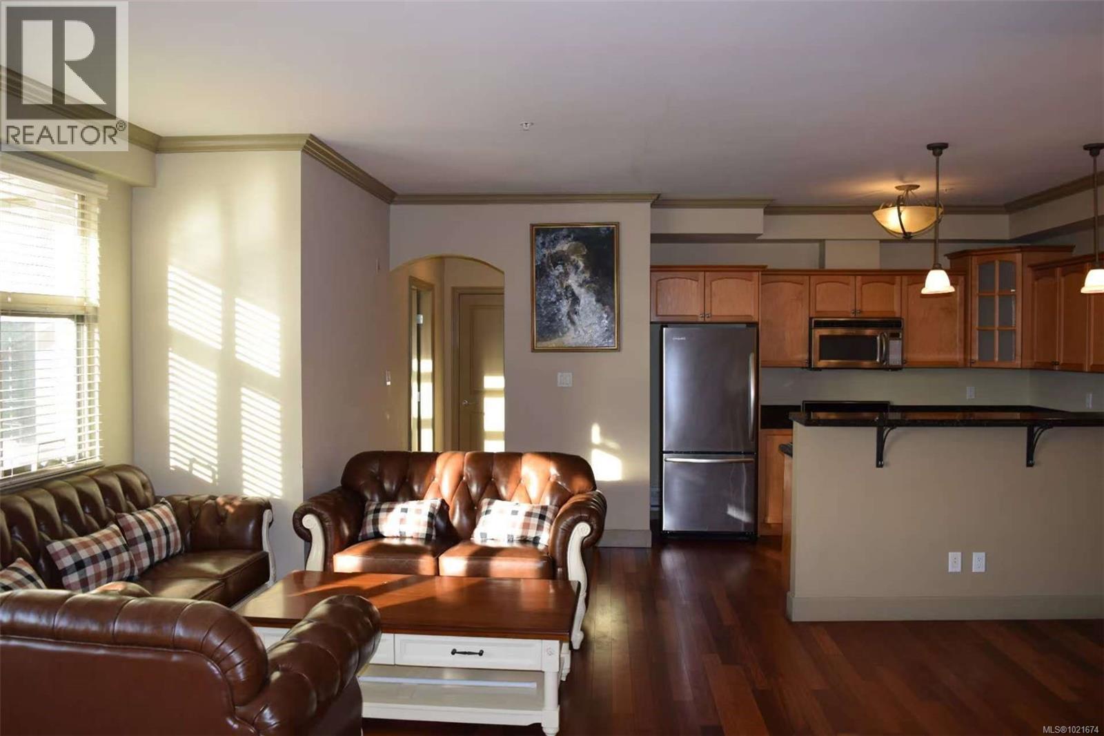 309 1620 McKenzie Ave