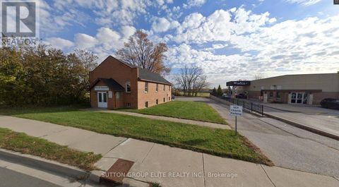 312 ERIE STREET S Leamington ON N8H3C5