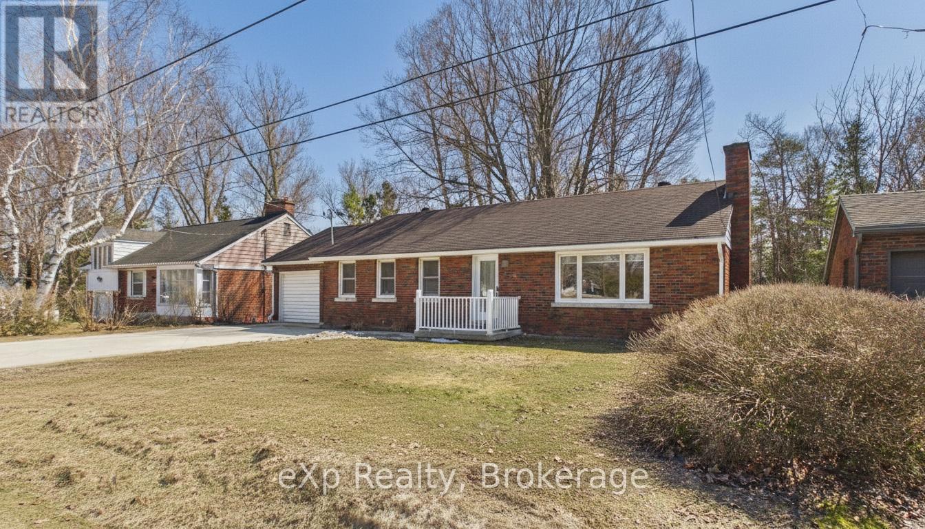 40 JOHNSTONE BOULEVARD