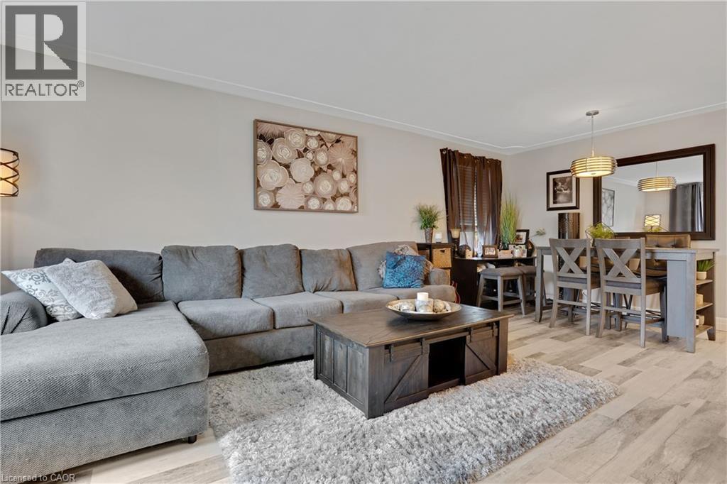 111 FRANKLIN Street N