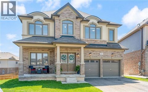 30 ROWLEY Street Brantford ON N3S0J6