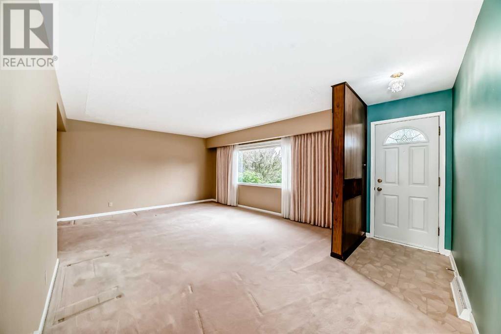 178 Wildwood Drive SW