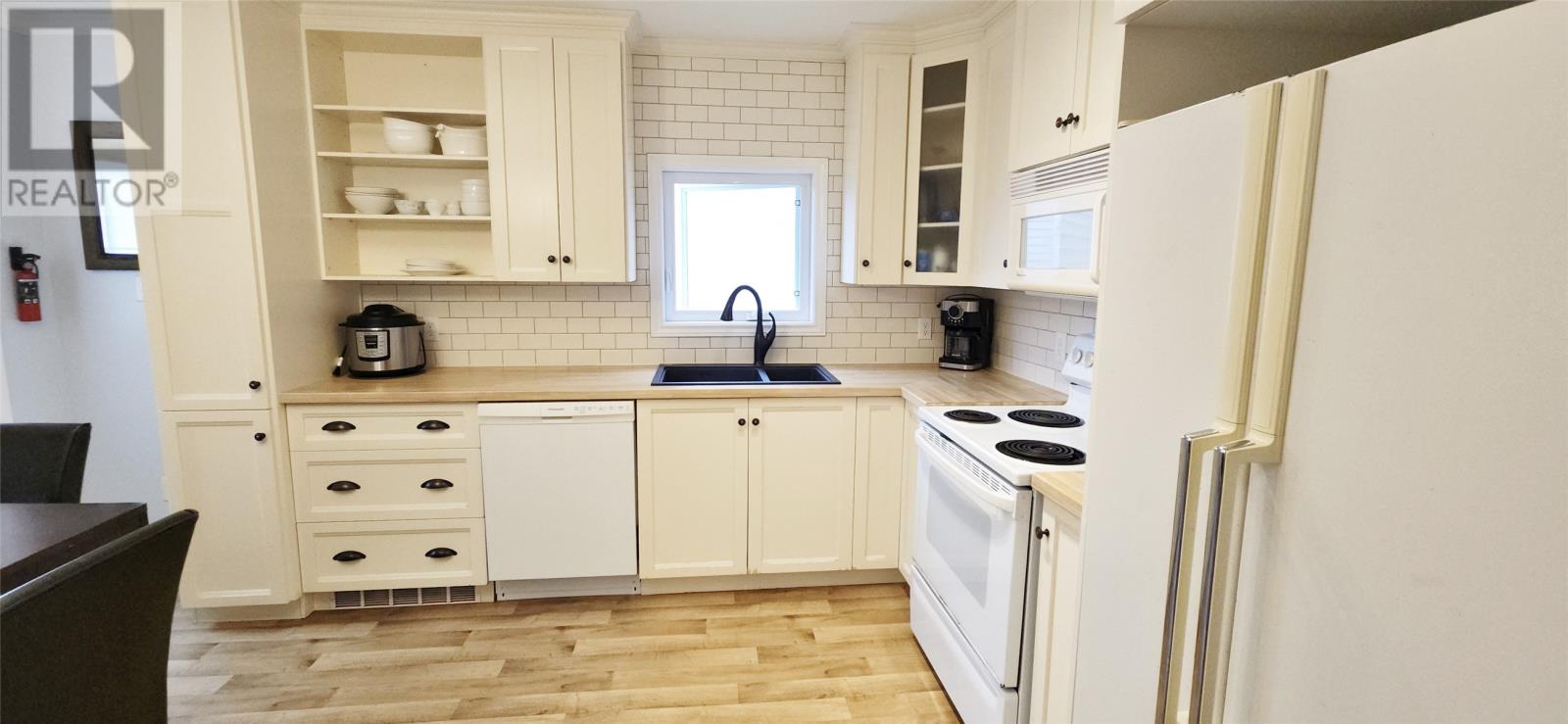 15 Maisonneuve Drive