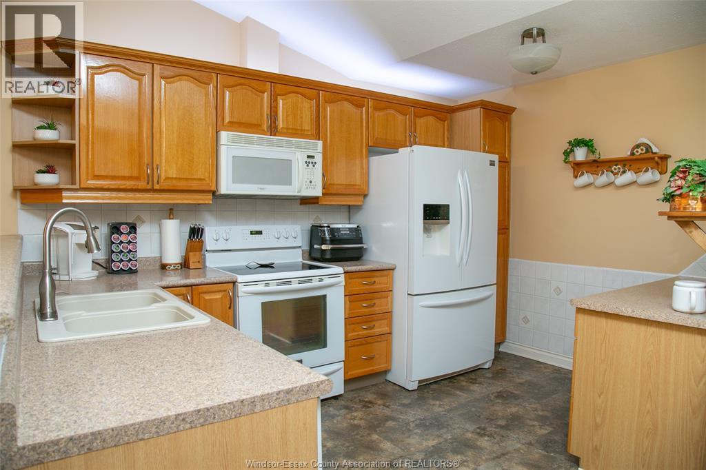 56 Queen's Hill CRESCENT