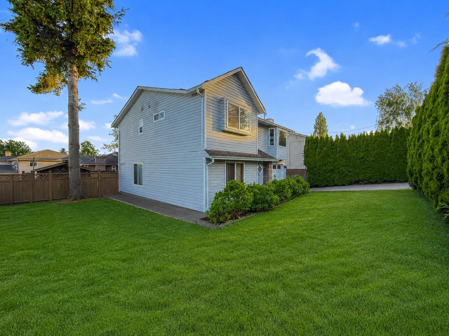 14318 68 AVE