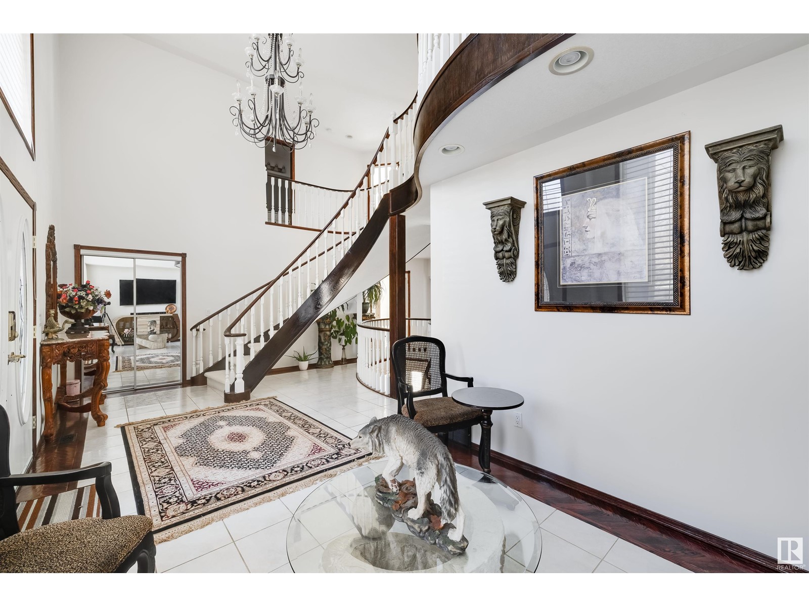 29 OAKDALE PL