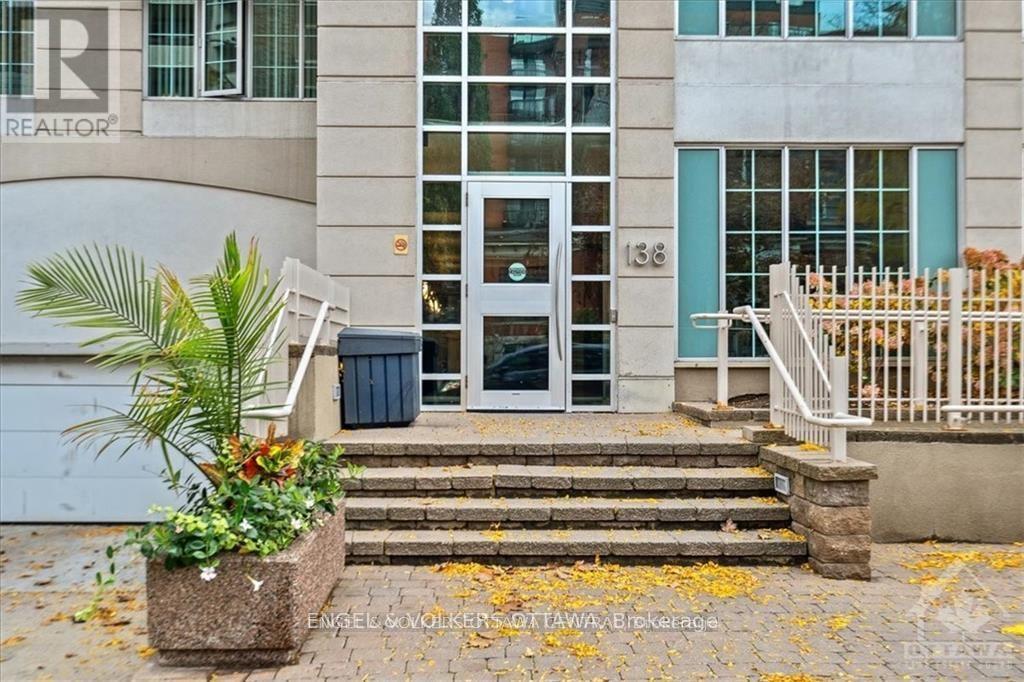 1112 - 138 SOMERSET STREET W