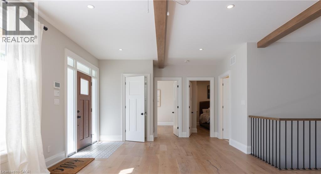 2195 COURTLAND Drive