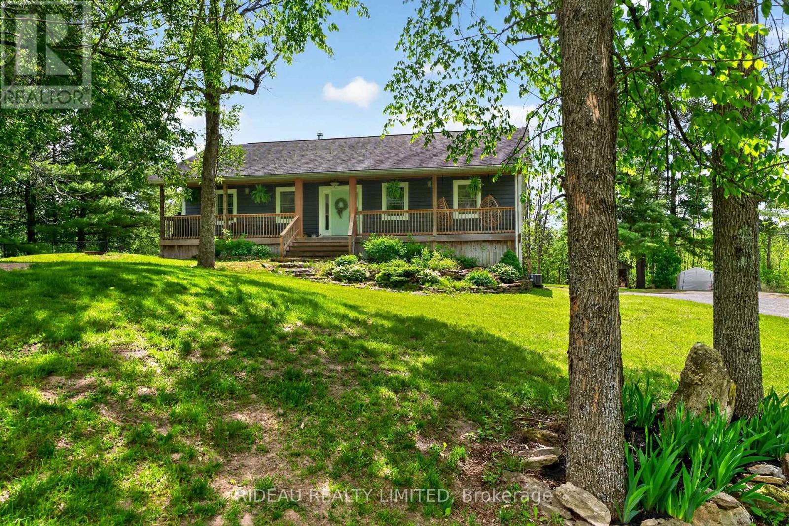 55 DAVIS LOCK ROAD