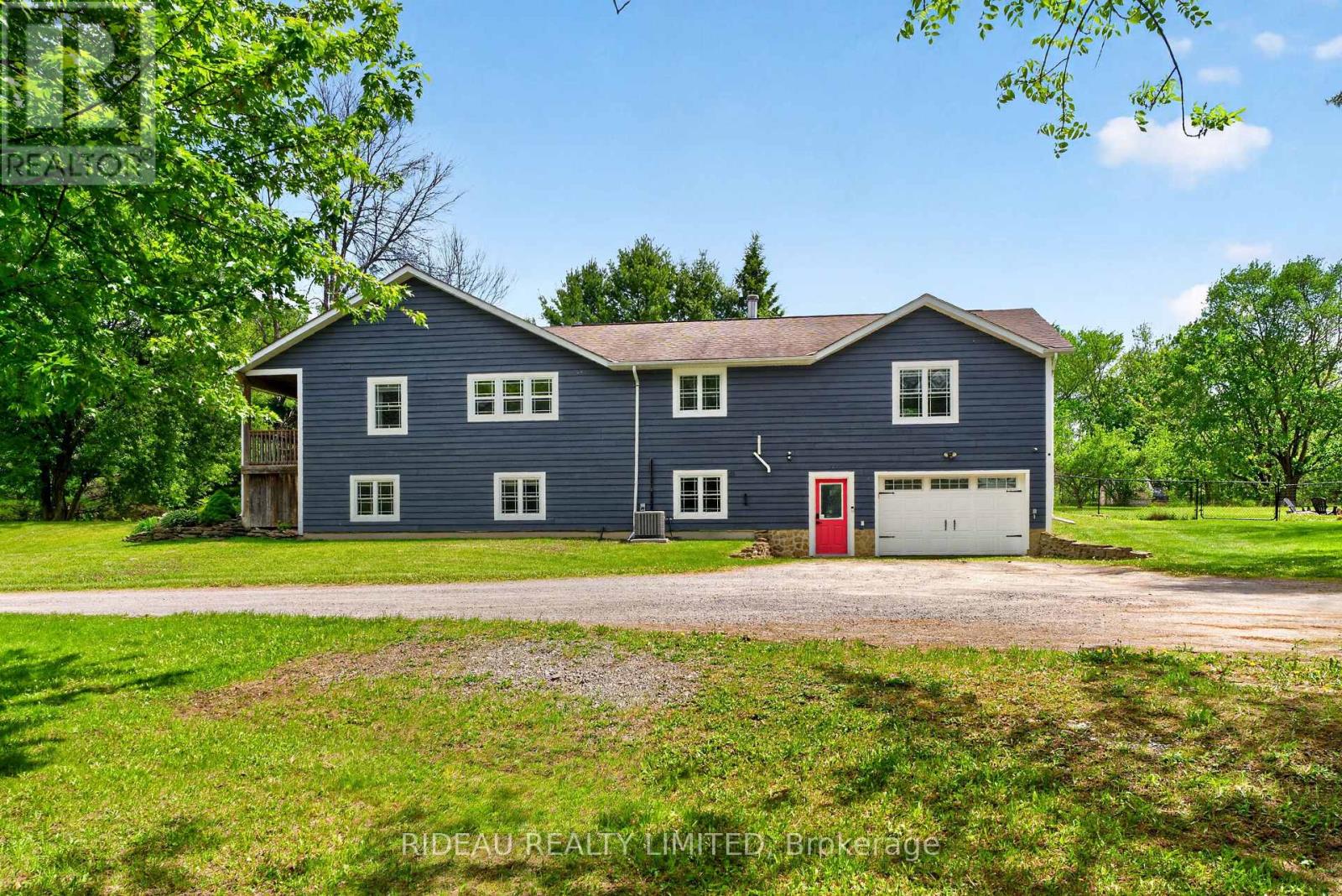 55 DAVIS LOCK ROAD