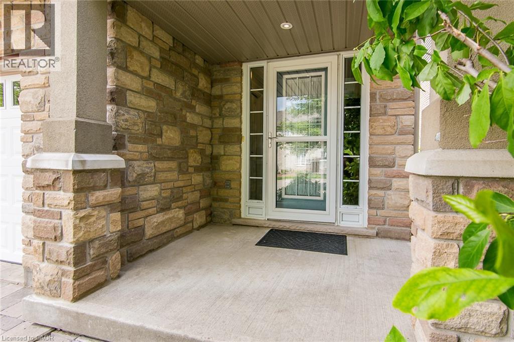 563 WOOLGRASS Avenue