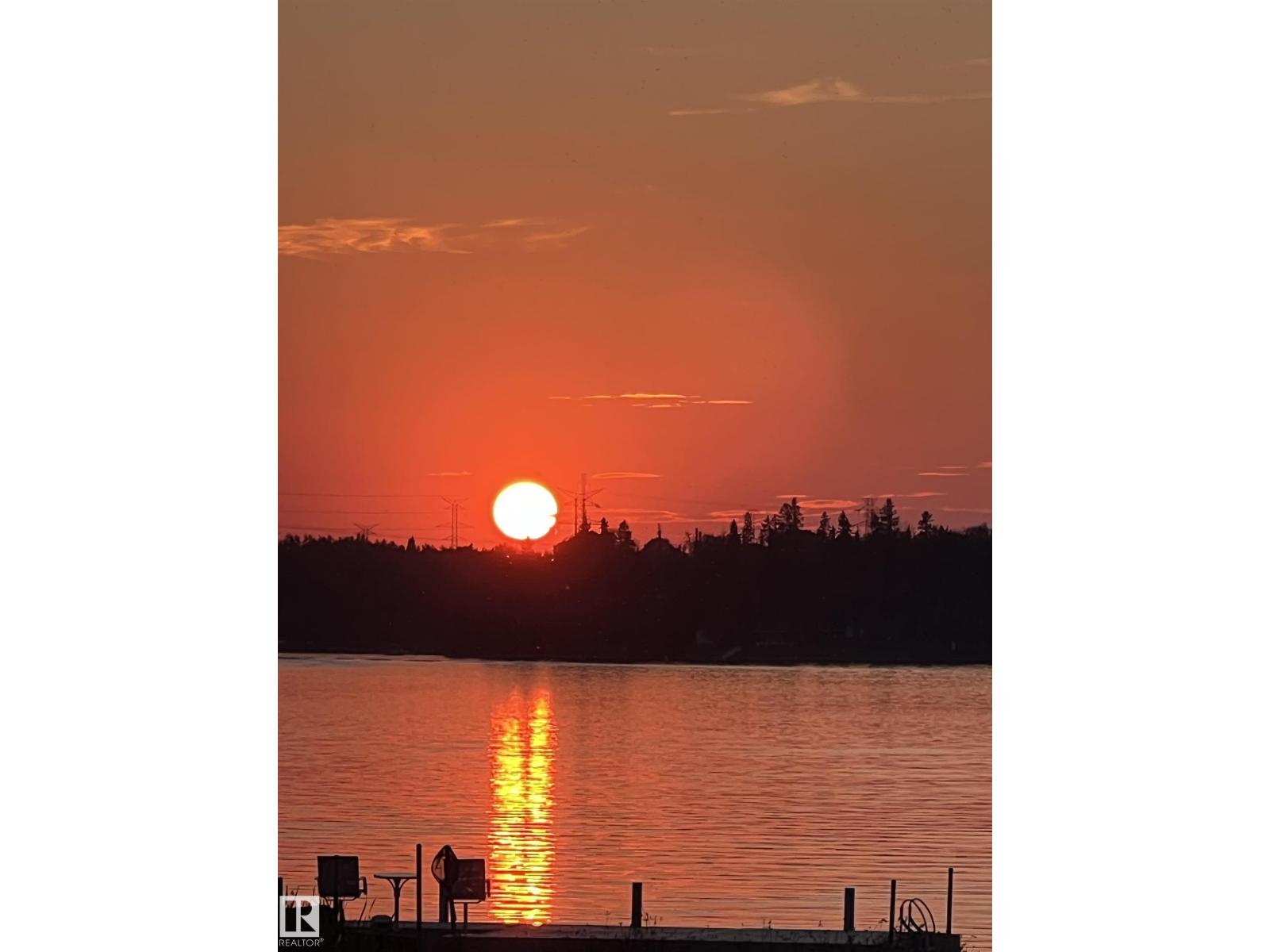 #32 2307 TWP ROAD 522